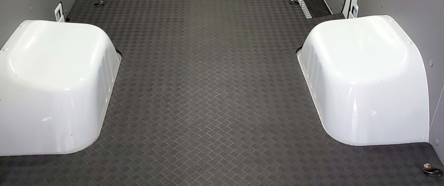 Rubber Mat with Aluminum Sills in Sprinter